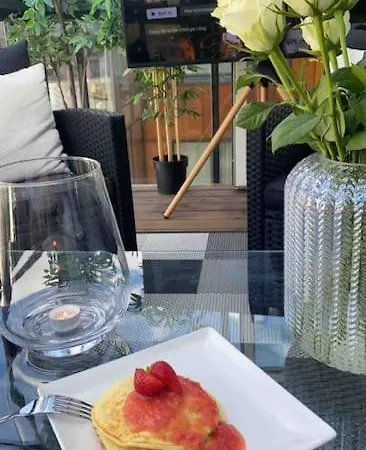 Апартаменты Luxury & Modern By The Ocean *